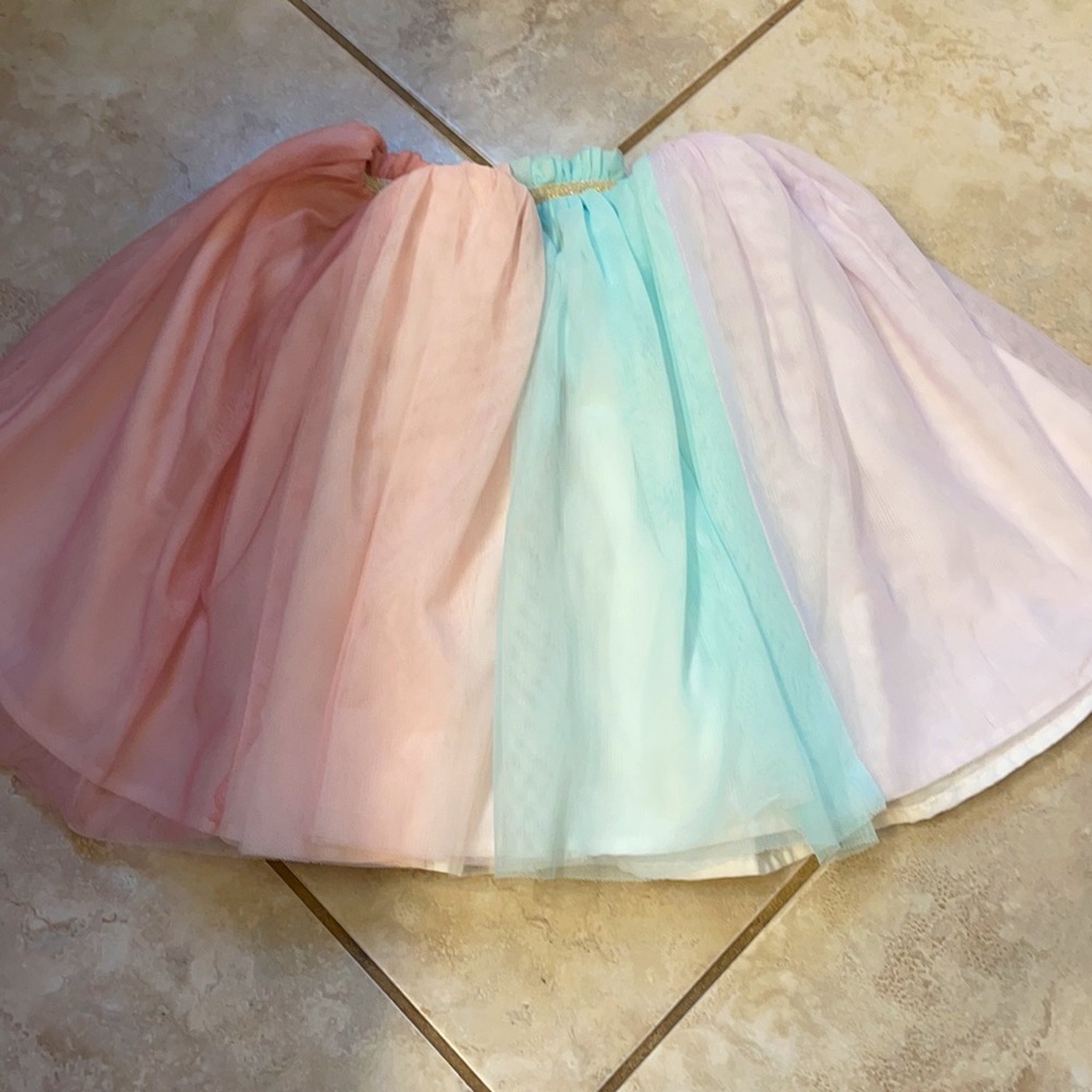 Carter’s Kid Ruffle Skirt - Picture 3 of 3